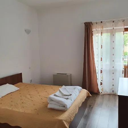 Pensiunea Anais 3*
